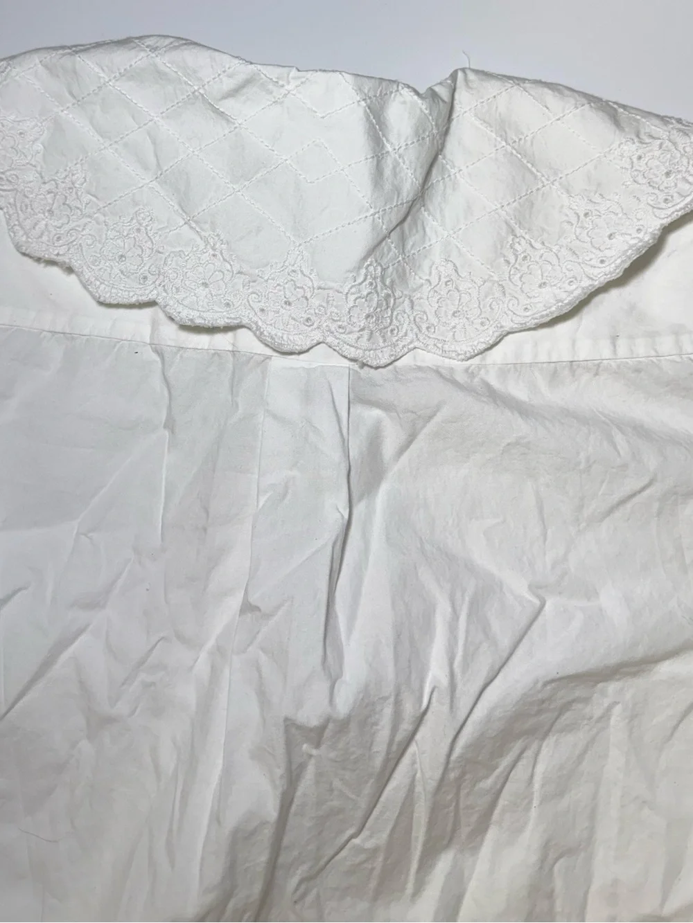 Zara White Eyelet Collar  Blouse Size S